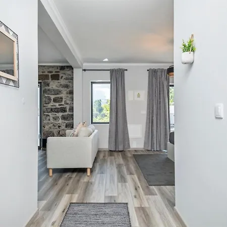 Basalt House A By Homie *