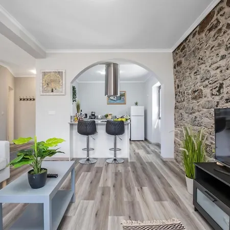 Apartman Basalt House A By Homie *