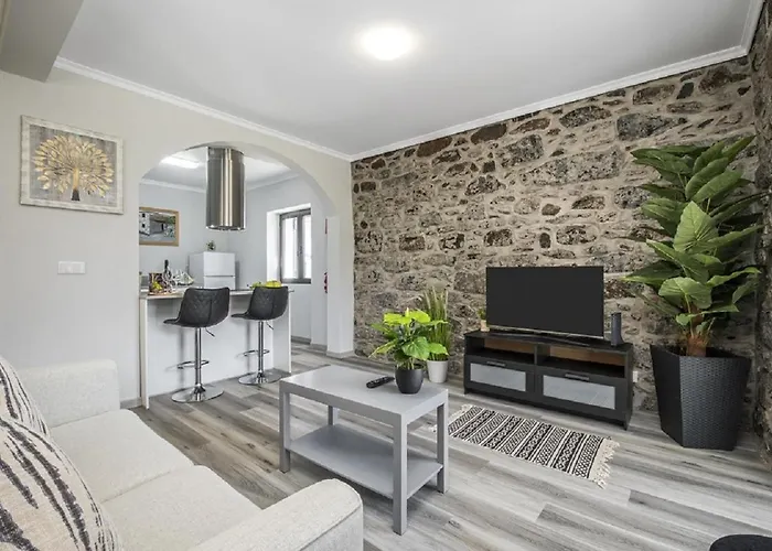 Basalt House A By Homie *